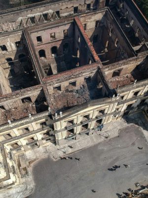 brazil-fire-museum-aftermath-000-18t6wv-mauro-pimentel-afp