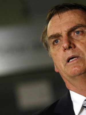 o-presidente-eleito-jair-bolsonaro-psl-disse-que-filho-dificilmente-sera-ministro-e-que-a-tendencia-e-o-assunto-morrer-1542887069062_v2_1920x1168