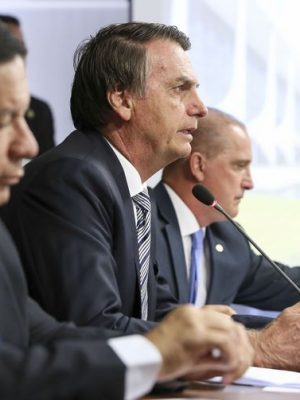 Presidente Jair Bolsonaro se reúne com o Conselho de Ministros, no Palácio do Planalto.