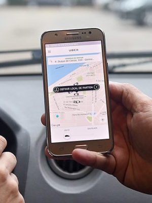 aplicativa-passageiro-transporte-limite-comissao-taxa-senado-uber-730x400