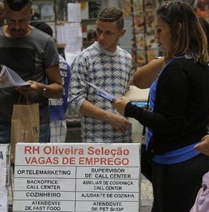 folhapress-desemprego-vagas-30042019085510645