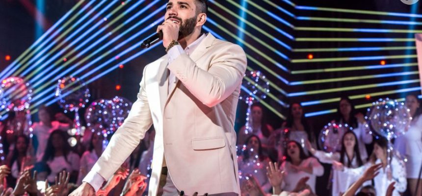 3104366-gusttavo-lima-foi-atingido-por-copo-no-r-950x0-2