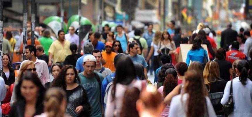 brasil-atinge-210-milhoes-de-habitantes-diz-ibge-1000x610